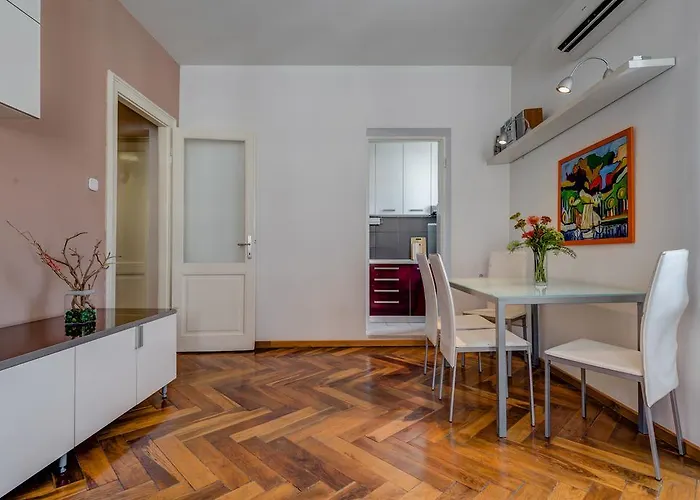 Apartman Lana *